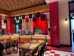 -城市大道红炉披萨烘焙坊