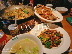 -费大厨辣椒炒肉(万家丽一店)