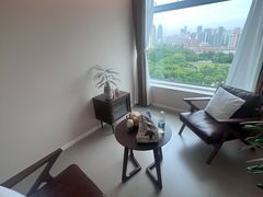 -壹点灵·心理咨询中心(中山公园店)