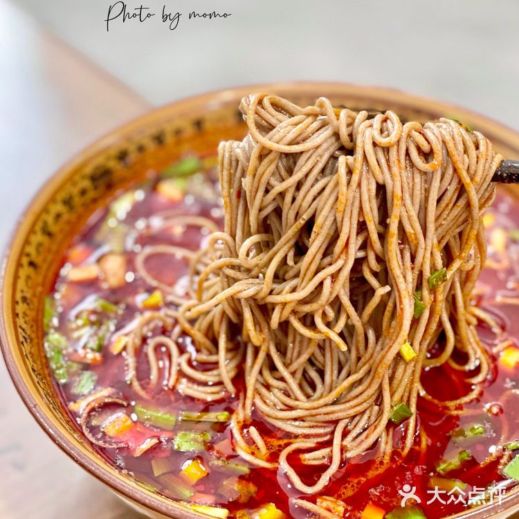 momo探店 | 韩城必吃的非物质文化遗产羊肉饸饹