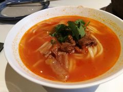 -八府香鸭·啫啫煲(华山路店)