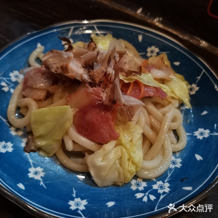 上海外滩必吃榜寿司店！静静的俘获你的胃～