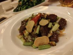 黑椒香蒜牛柳粒-利苑酒家(合景国际金融广场店)