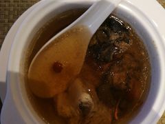 -海口绿发希尔顿酒店-田园汇自助餐·三文鱼·海鲜