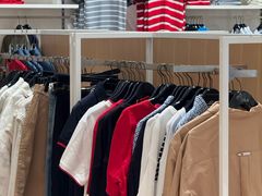 -首创奥特莱斯(西安店)