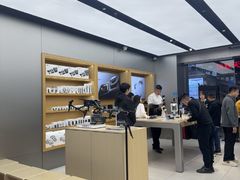 -DJI大疆(深圳华强北曼哈授权体验店)