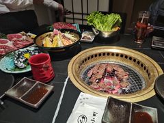 -山川小町·极番烧肉(新地假日广场店)