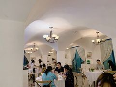 -长江六号法国餐厅(长江南路店)