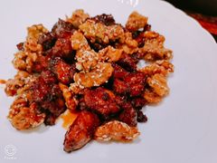 琥珀核桃黑椒小牛肉-惠食佳·朱雀(东方商厦店)