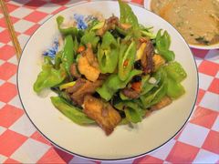 -霸气大叔干锅鸭头·龙虾烧烤·川菜·赛事直播(三里屯店)