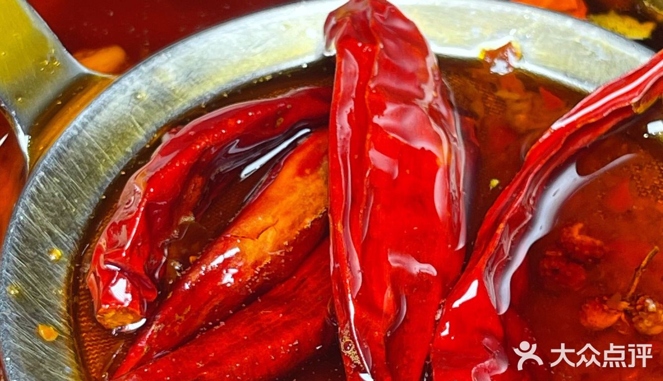 我的妈呀~这家火锅店居然七年都不涨价