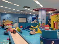 -孩子王童乐园(西安盛龙店)