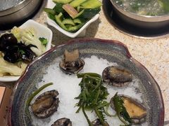 -福娣·金沙银贝海鲜火锅