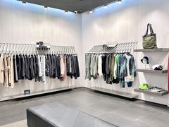 -首创奥特莱斯(西安店)