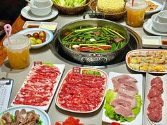 -四点金粥底火锅(沂州里店)