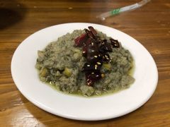 麻豆腐-六爷门框百年卤煮