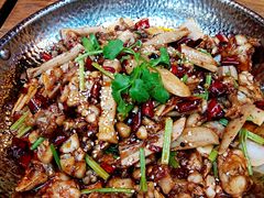 -爱啤精酿·民谣酒馆(滨江店)