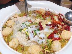 -江渔儿酸菜鱼专门店(明珠广场店)