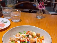 -JINNS锦时 steak&pizza(浸信会礼拜堂旧址店)