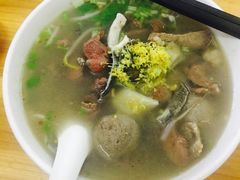 -潮镇老尾牛杂(环城西路店)