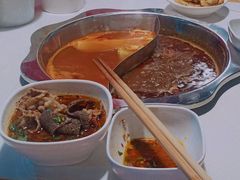 鸳鸯锅底-傣妹休闲时尚火锅(星力壹号店)