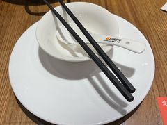-爱碗亭·鲜炒湖南菜(壹城中心店)