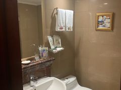 -锦州元都大酒店(凌河古塔夜市店)
