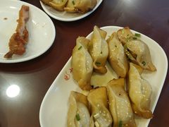 -小姜锅贴(凤凰街店)