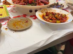 -肥肥虾庄·金牌油焖大虾(汉口城市广场店)