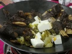 -鑫驼峰牛排火锅(普陀路店)