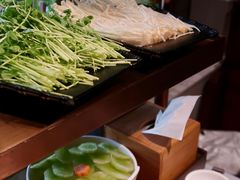 -牛村来人潮汕牛肉火锅(西单店)