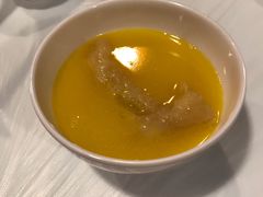 -鲜入围煮花胶鸡海鲜火锅