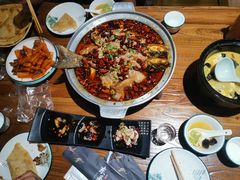 -东来菜馆•手抓海鲜家常菜•海鲜锅贴(鸽子窝店)