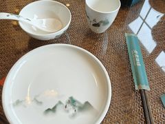 餐具摆设-老广酒楼(樱花店)