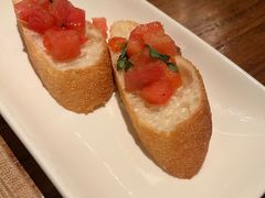 -MOMENT湖景餐厅(解放路店)