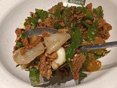 -绿草地·湘菜(悦方ID mall店)