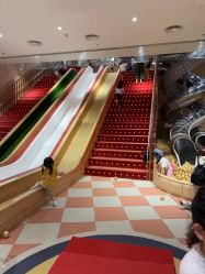 -奈尔宝·儿童乐园·亲子餐厅(前滩店)