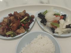 -荣华基·现炒快餐(肇嘉浜路店)