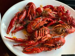 -荣誉国际酒店-云顶旋转餐厅