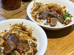 -牛八宝桂林米粉(八里庄店)