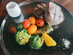 澳洲安格斯谷饲去骨眼肉-MARU玛露音乐餐厅(前滩世贸店)