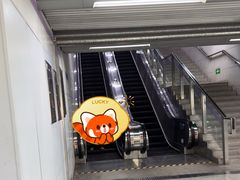 -龙溪路(地铁站)