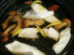 野生菌汤锅底-束河人家(南锣鼓巷店)