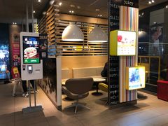 -麦当劳(杭州西湖银泰百货店)