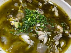 酸菜牛蛙-庆合府重庆大排档(紫都城店)