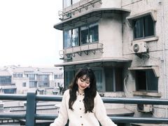 -白象居