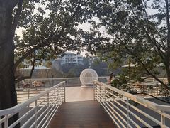 -华凌山庄·隐湖栖