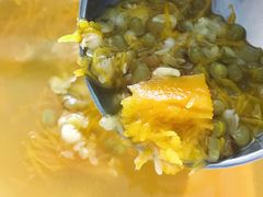 绿豆南瓜汤-大融厨·鸡毛店·川菜(果壳里东安湖店)