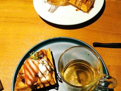 -JINNS锦时 steak&pizza(浸信会礼拜堂旧址店)