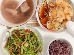 -鲸育宝宝月嫂(徐汇店)